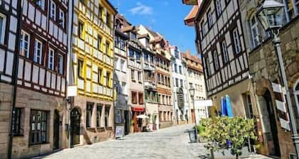 Gemütlich zentrale Souterraint Wohnung 65qm