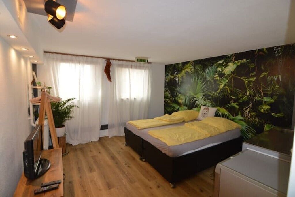 1 Schlafzimmer, Bügeleisen/Bügelbrett, Reisekinderbett, kostenloses WLAN
