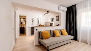 Premium Apartment | Living area | 32-inch Smart TV with digital channels, Netflix, streaming services