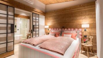 Appartamento Deluxe | 2 camere, ferro/asse da stiro, Wi-Fi gratuito