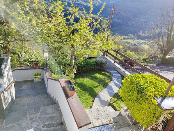 Property grounds - San Fedele Intelvi 1 - Starsirius Apartaments (San Fedele Intelvi)