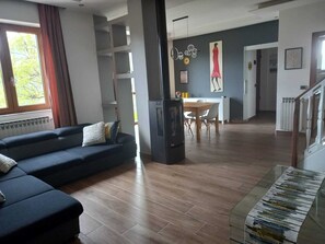 Smart TV - San Fedele Intelvi 1 - Starsirius Apartaments (San Fedele Intelvi)