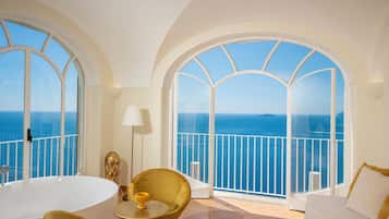 Suite Royal, 1 habitación, vista al mar | Vista desde la habitación