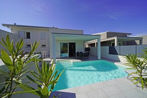 Villa | 3 bedrooms - Villa Prestige 23 by Wonderful Italy (Sirmione)