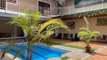 Alberca al aire libre