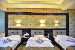 Room - Zero Holiday Business Hotel Lijiang (Lijiang)