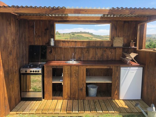 Deux Tepees Equipe Pour 4 Personne Avec Cuisine Dété sur Terrain 350m2