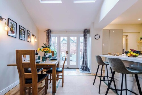 NEW! Spacious 2-Bed Home, Amazing Location!