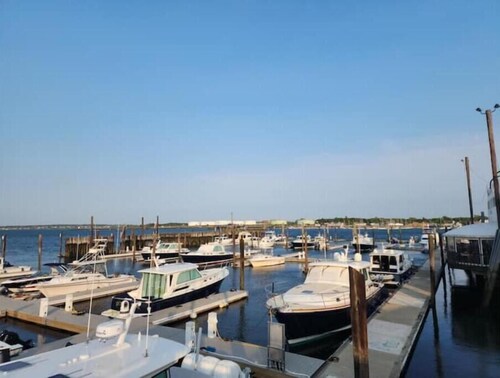 Island View House BnB Self Check-In # 4 / Free Off-Street Parking 