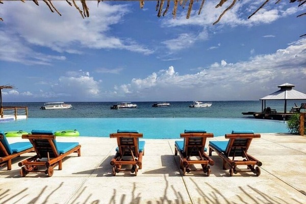 Chukka Cove
Distance: 20 minute drive