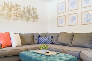 Smart TV - Silver Palms - Summer in Style: Beach + Pool! (St. Augustine Beach)
