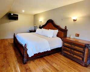 1 dormitorio, tabla de planchar con plancha, wifi y ropa de cama