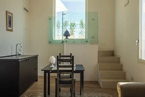 Interior - 1 Bedroom Apartment in Lecce (Lecce)