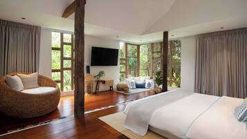 Deluxe Double Room, 1 King Bed, Garden View | Garden view
