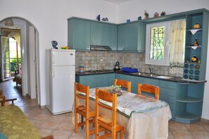 Interior - Holiday House Litsa, With Garden and Parking, 50 Metres From Agios Gordios Beach (Corfu)