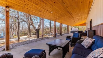 Terassi/patio