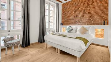 2 chambres, fer et planche à repasser, Wi-Fi gratuit, draps fournis