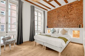 2 bedrooms, iron/ironing board, free WiFi, bed sheets - Mess d'Yvonne - 45m² en plein cœur de Toulouse (Toulouse)