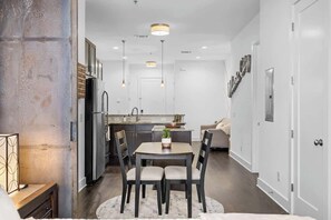 Interior - Lofts At 30th-Nashville Charm -In West End (Nashville)