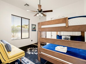 4 bedrooms, iron/ironing board, free WiFi, bed sheets
