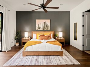 4 Schlafzimmer, Bügeleisen/Bügelbrett, kostenloses WLAN, Bettwäsche