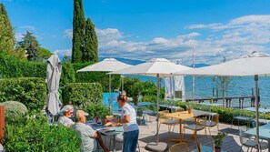 Servei de restauració a l'aire lliure