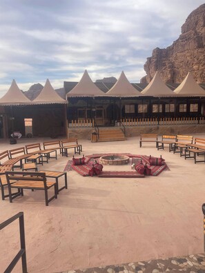 Cabin | Terrace/patio - Desert Oasis Lodge in Wadi Rum (Wadi Rum)