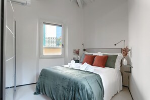 1 chambre, bureau, fer et planche à repasser, Wi-Fi gratuit