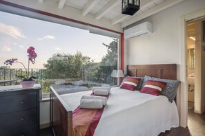 3 dormitorios, tabla de planchar con plancha, wifi y ropa de cama