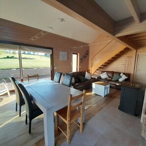Dining - Gîte Tout Confort Avec Grand Jardin, Terrasse et Garage Dans Village Calme (Houffalize)