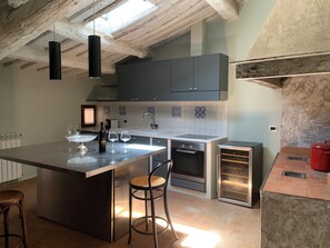 大冰箱、烤箱、炉灶、洗碗机