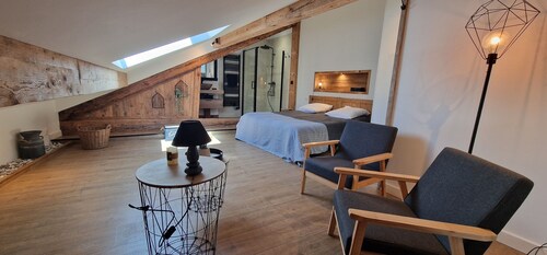 Die Gemütlichkeit des Theaters,neue Unterkünfte und Komfort im Herzen der Stadt.