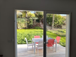 Dining - Maison de Vacances Plain Pied 6 Couchages -2 sdb - Jardin -vernet les Bains (Vernet-les-Bains)