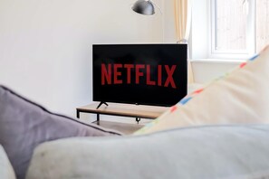 House | 3 bedrooms, desk, iron/ironing board, Internet - Wester-moor Barnstaple (Barnstaple)