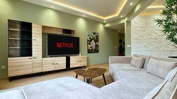 Apartment, Accessible | 2 bedrooms, Internet