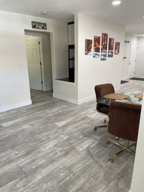 Interior - Center of town, newly renovated home, lots of parking and space for family (Cedar City)