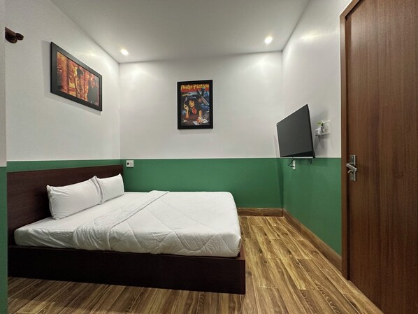 Deluxe Double Room Single Use, City View | Premium bedding, memory-foam beds, blackout curtains, soundproofing - Nineties Homestay  (Hue)
