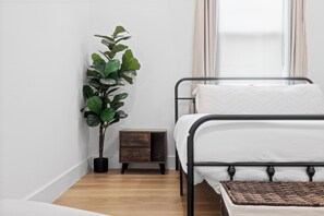 3 bedrooms, free WiFi, bed sheets