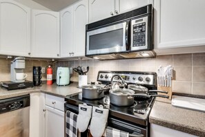 3 habitaciones y escritorio 