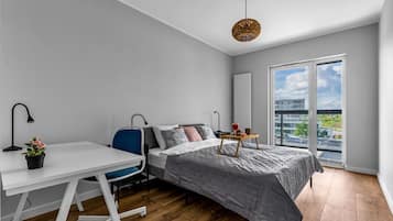 1 bedroom, desk, iron/ironing board, free WiFi