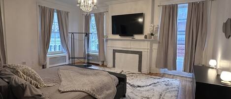 1 bedroom, free WiFi, bed sheets