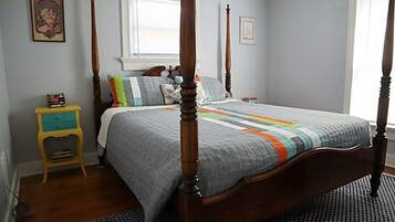 3 bedrooms, WiFi, bed sheets