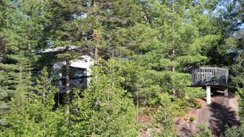 Enceinte de lâhĂ©bergement