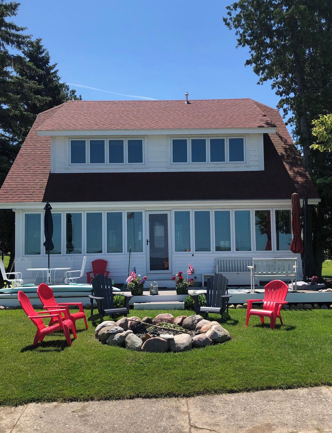 One of a kind vintage cottage on Big Platte Lake