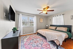 2 sovrum, strykjärn/strykbräda, resesäng och wi-fi