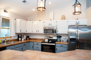 Fridge, microwave, oven, stovetop - Two-Home Coastal Compound with Pool & Hot Tubs (Rodanthe)