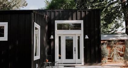 Beautiful, North Boise Guesthouse