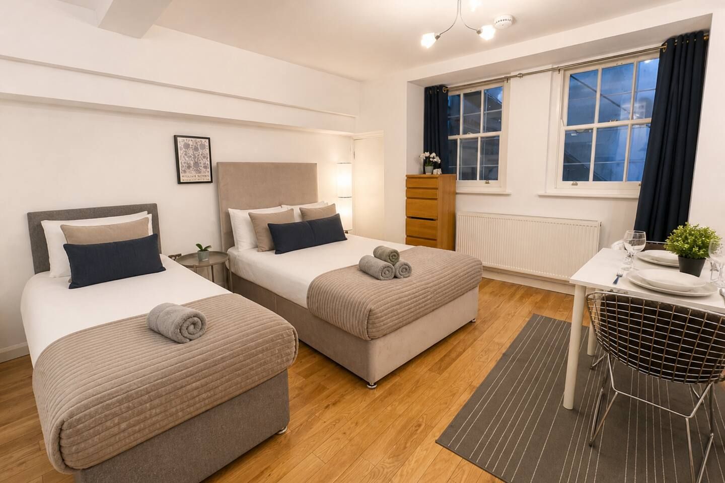 3 bedrooms, desk, iron/ironing board, travel crib