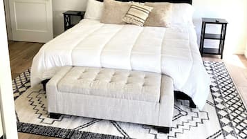 3 bedrooms, travel crib, free WiFi, bed sheets