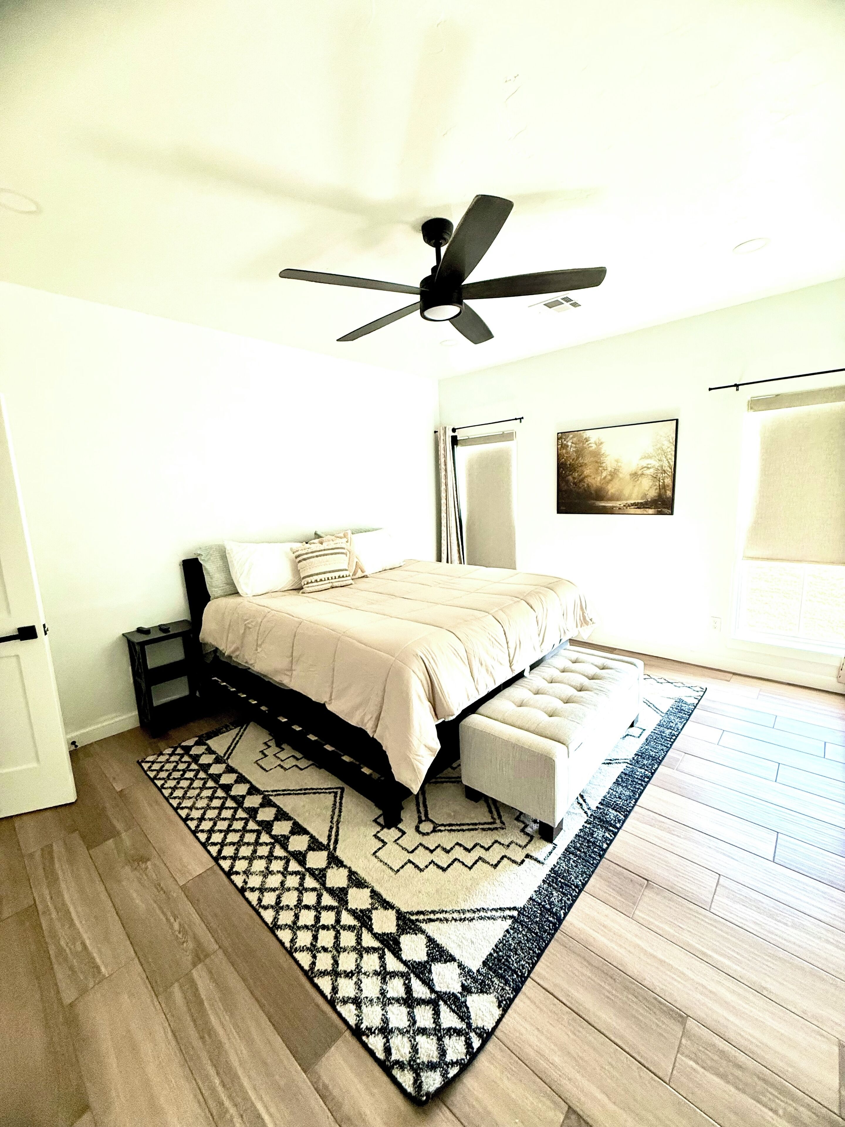 3 soverom, reiseseng for barn, wi-fi (inkludert) og sengetøy